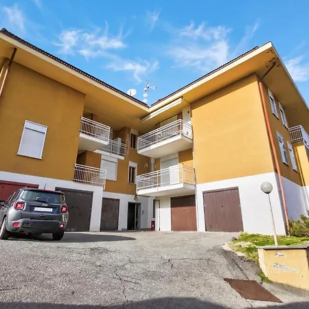 아파트 Casa Mirella Quiet 2br With View, Balcony And Ac - Happy *